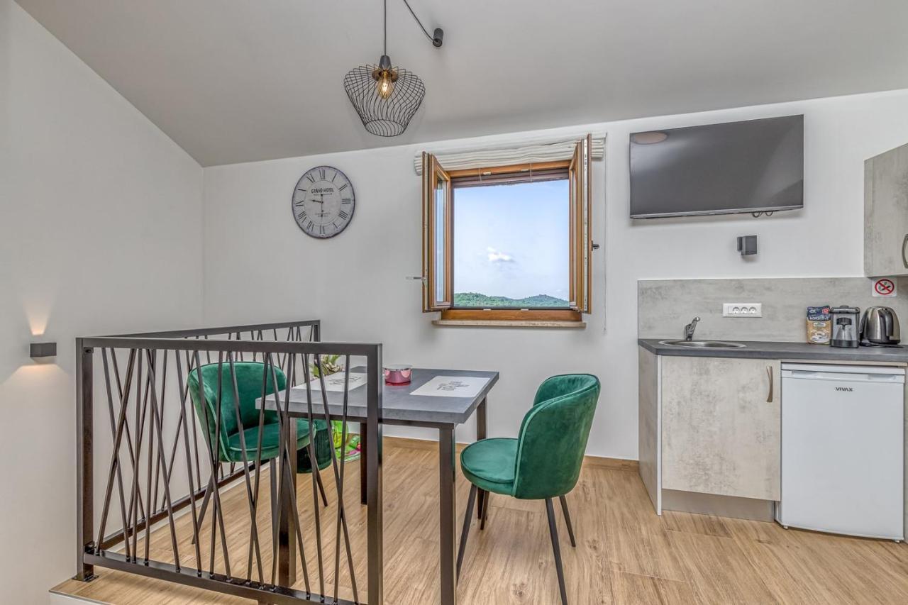 Rooms Nilda Musalez Exterior photo