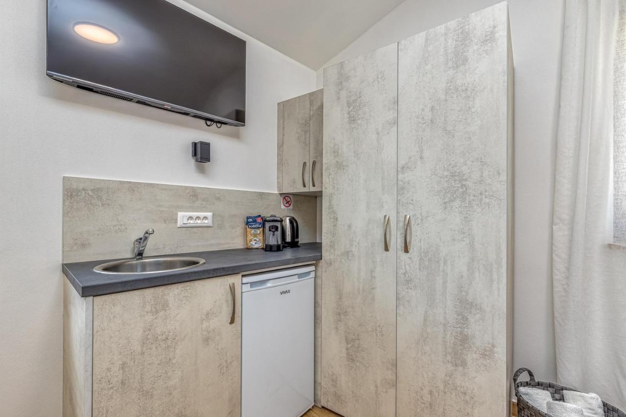 Rooms Nilda Musalez Exterior photo